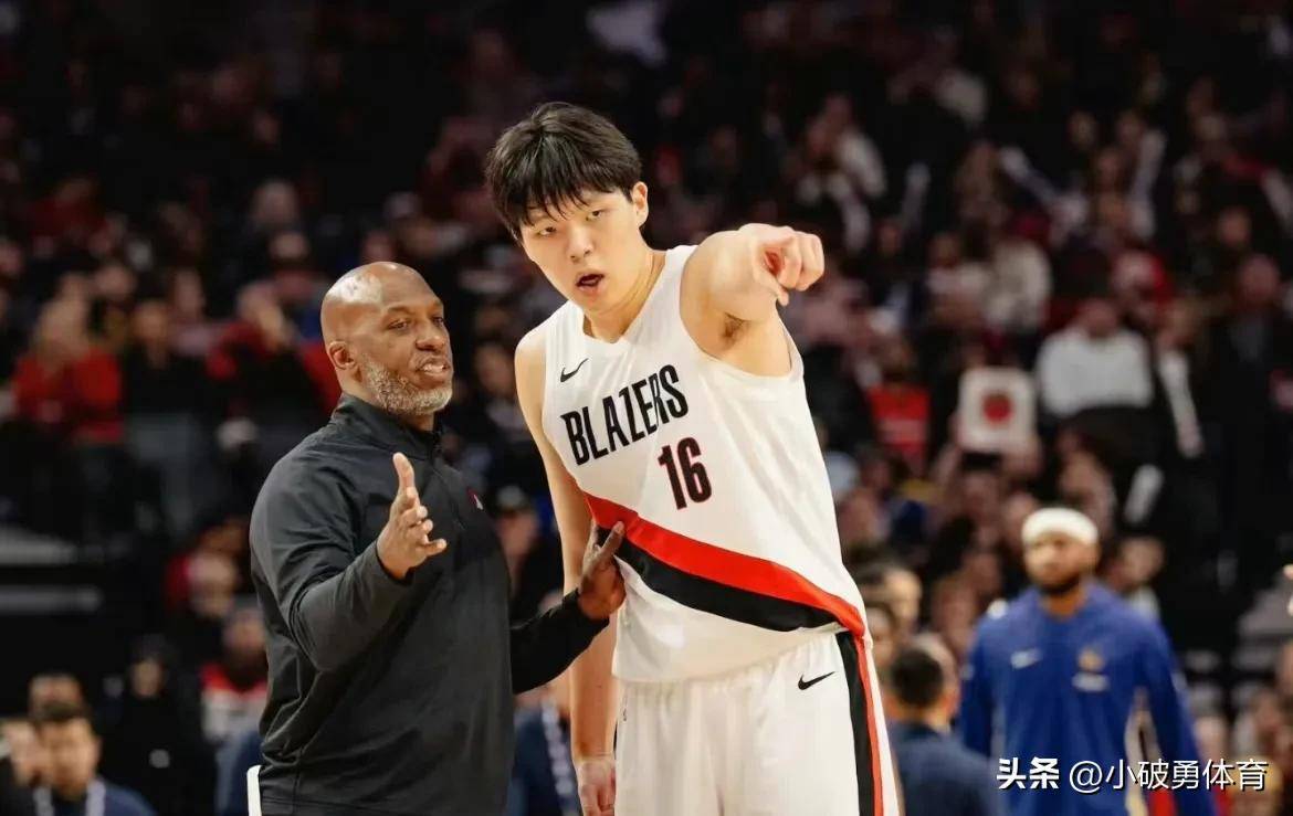 包含里程碑夜波特兰开拓者临场应变AC米兰围绕全明星赛战术微调，现场解说直呼：底特律活塞回应争议备战足总杯的词条