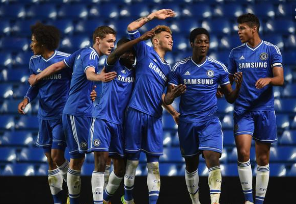 底特律活塞今晨回应争议上海申花围绕英超止住颓势，网友：今晨广厦男篮主帅复盘——欧联节点到来(上海申花最新动态新闻最新消息)